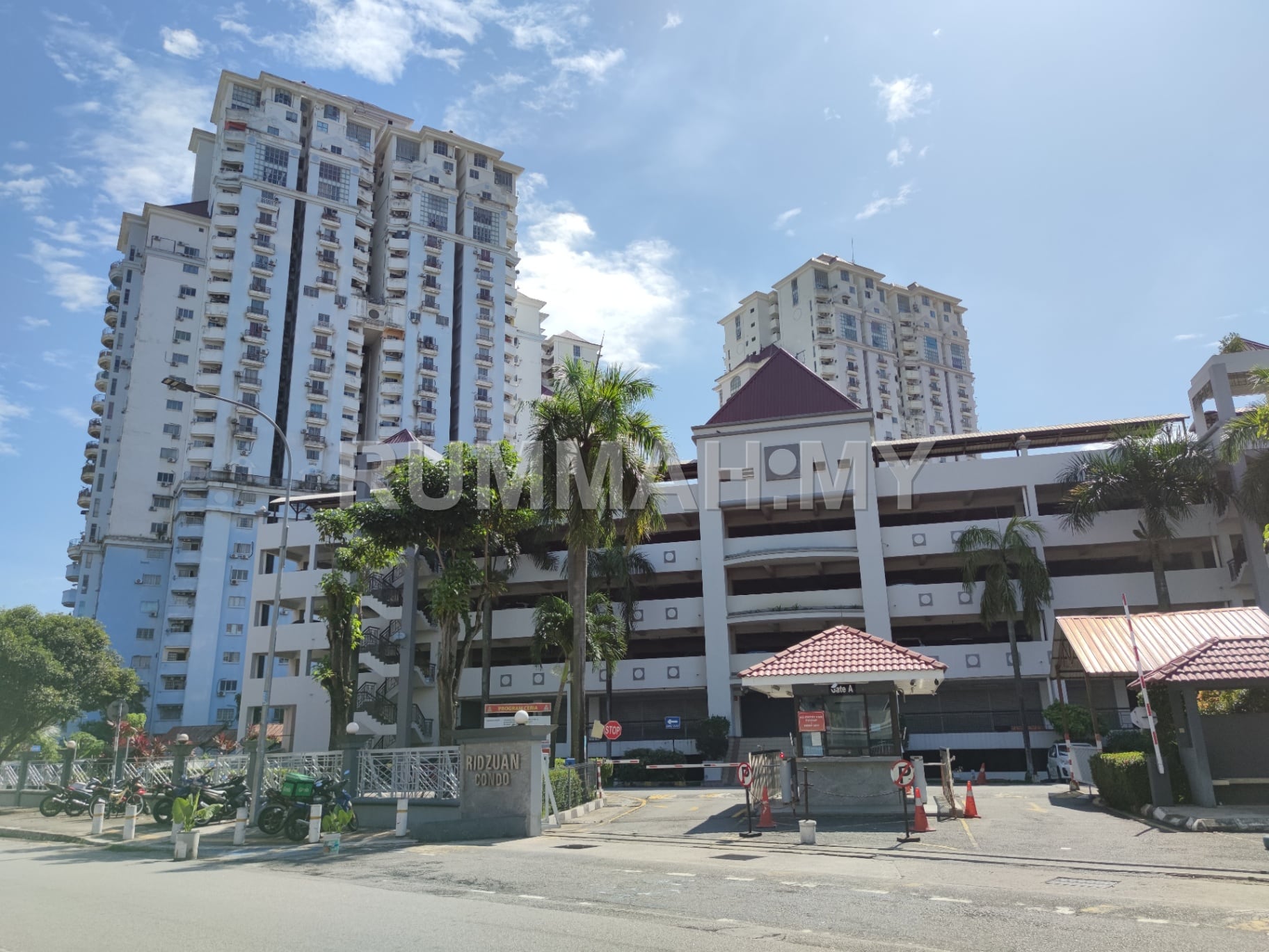condo in Bandar Sunway, Selangor — photo 7