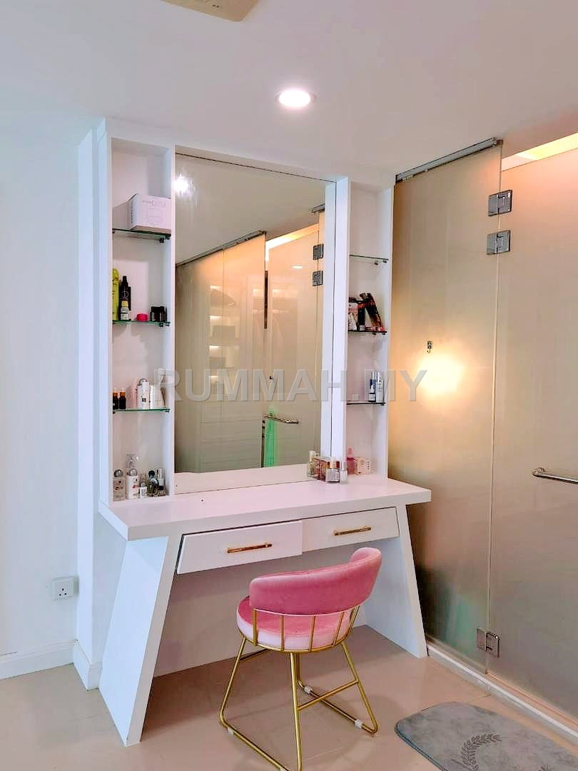 condo in Batu Uban, Penang — photo 7