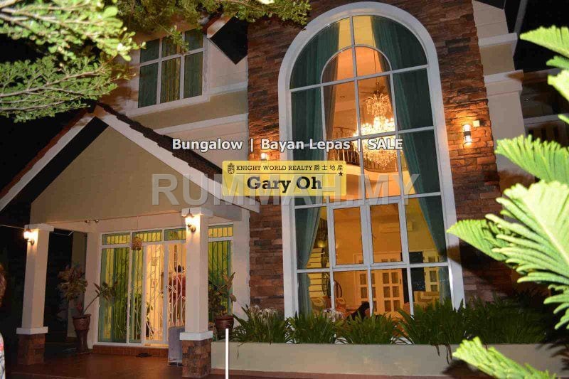 5-bedroom house in Bayan Lepas, Penang for sale - 🌟 Elegant 2-Storey Bungalow for Sale | Bayan Lepas, Penang ( 6000sf)