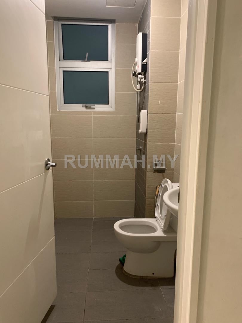 condo in Georgetowm, Penang — photo 5
