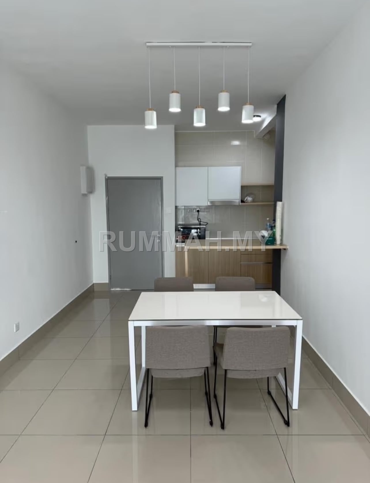 condo in Teluk Kumbar, Penang — photo 2