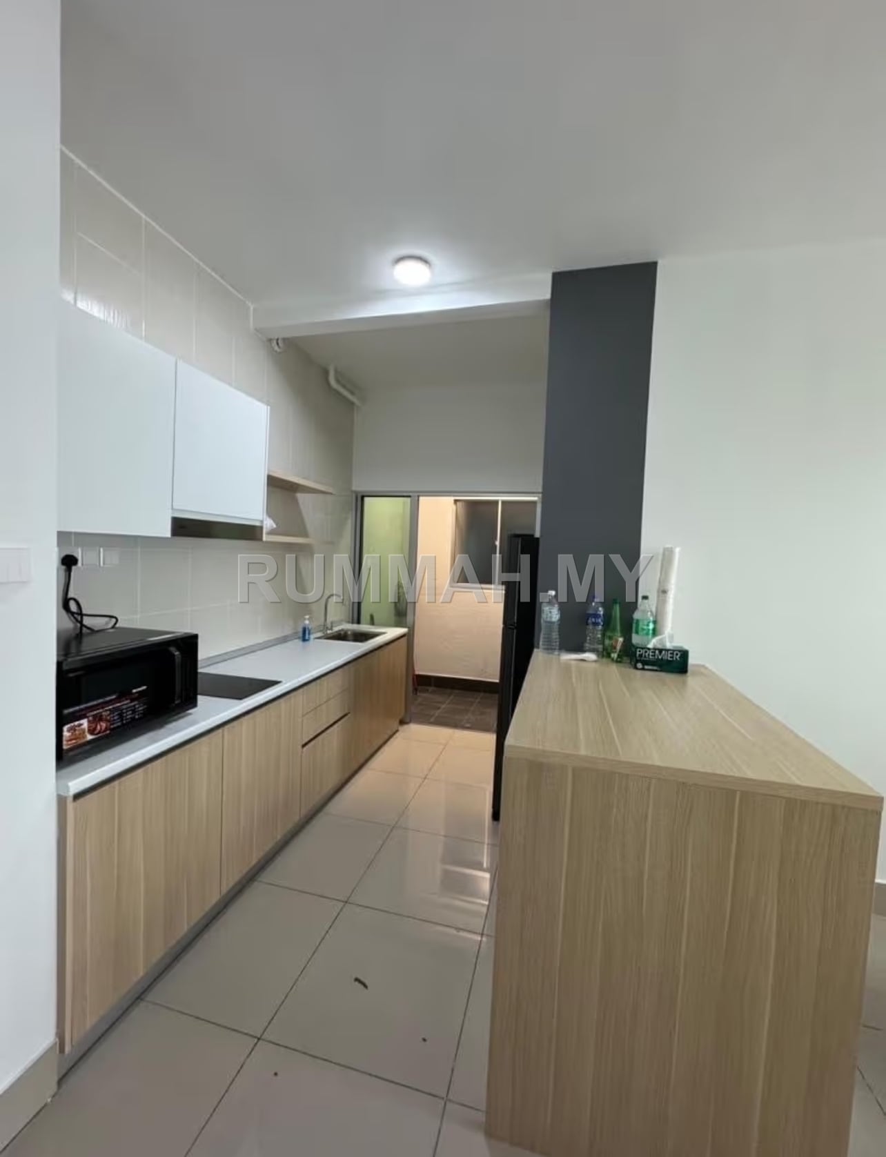 condo in Teluk Kumbar, Penang — photo 3