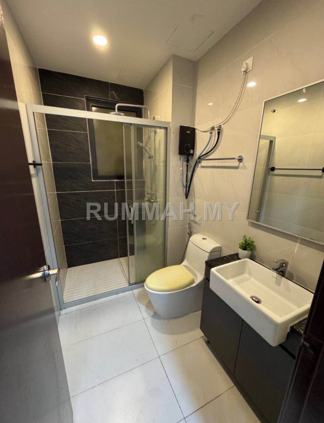 condo in George Town, Penang — photo 4