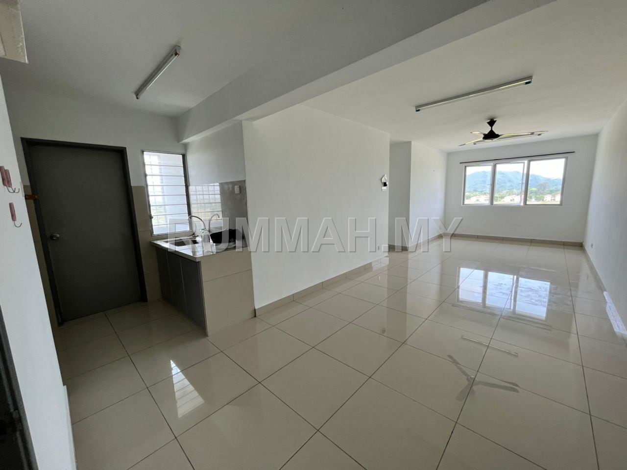3-bedroom condo in Batu Kawan, Penang for sale -  Suria 1, Batu Kawan | Partial Furnished