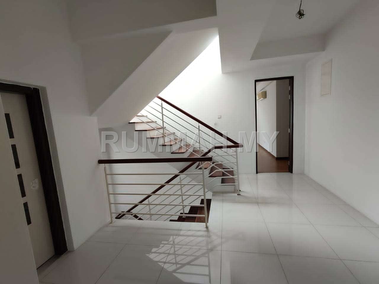 house in Batu Uban, Penang — photo 3