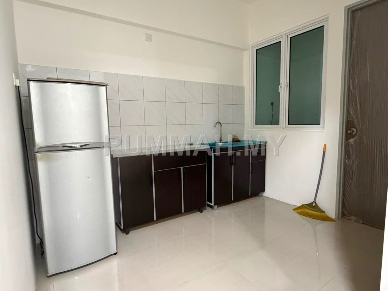 condo in Batu Uban, Penang — photo 3