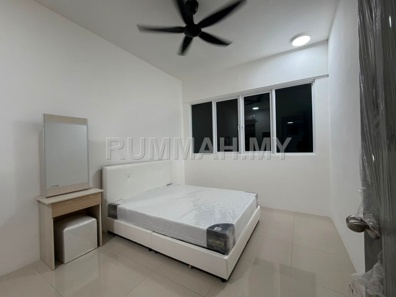 condo in Batu Uban, Penang — photo 4