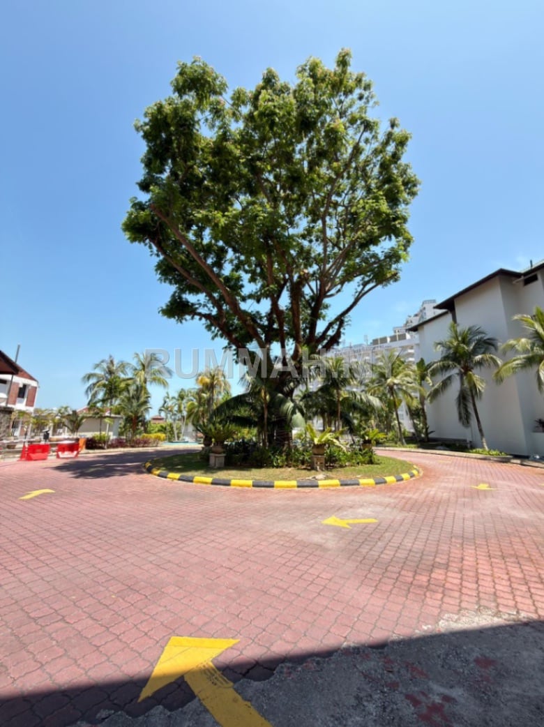 condo in Batu Ferringhi, Penang — photo 2