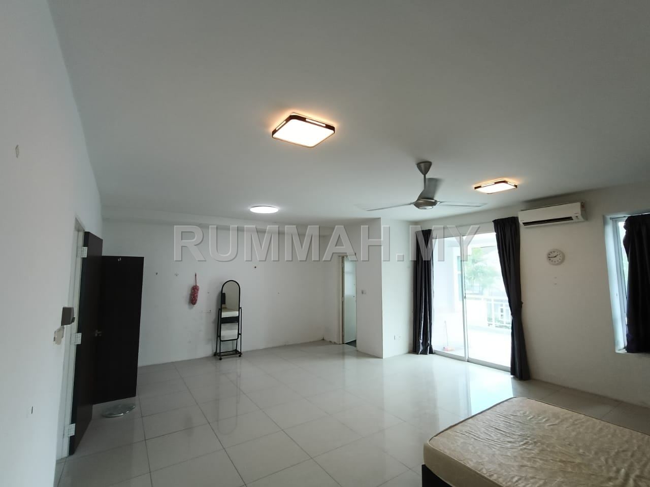 5-bedroom house in Bayan Lepas, Penang for sale - Dua Villas Semi D 2.5 storey, Bayan Lepas