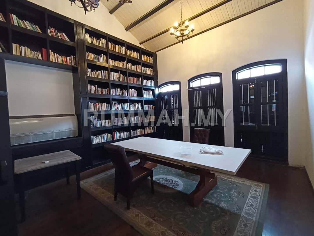 commercial in George Town, Penang for rent - 2.5 Storey Shophouse at Jalan Kek Chuan with Key on hand