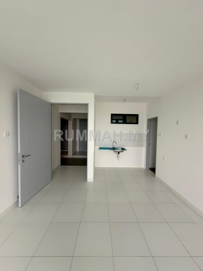 condo in Bukit Jambul, Penang — photo 2