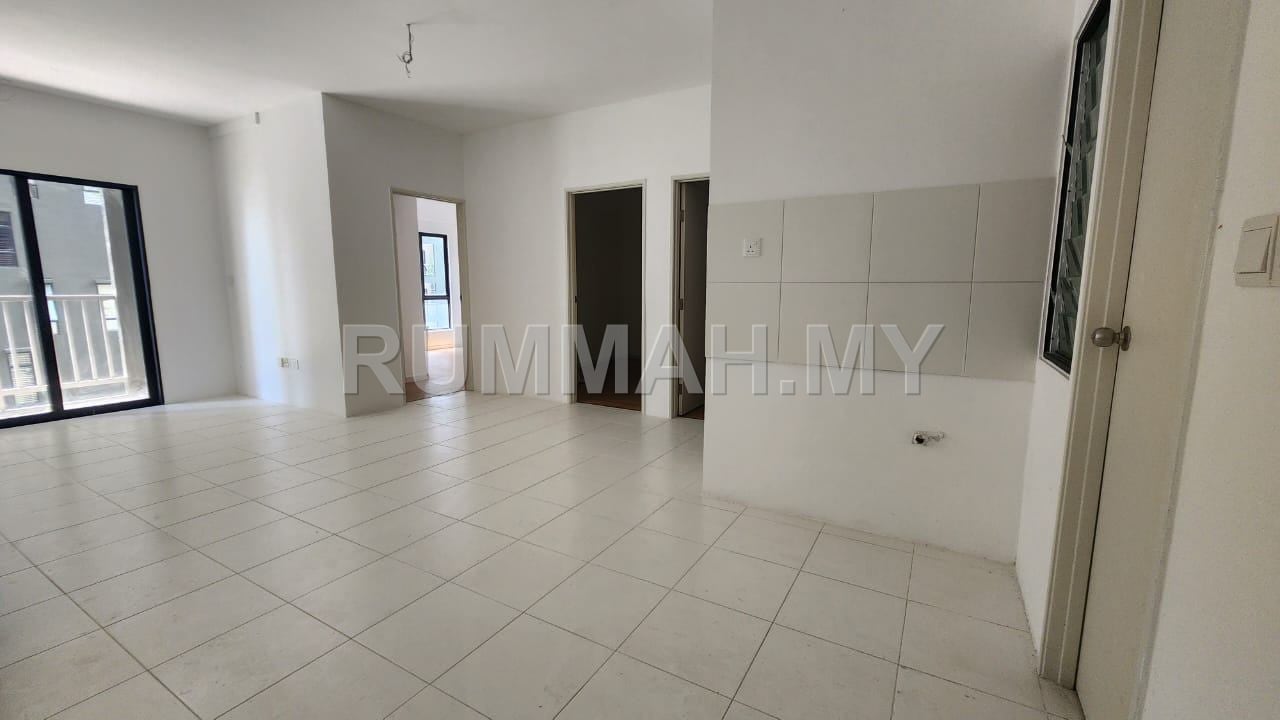 3-bedroom condo in Tanjung Tokong, Penang for sale - Condo for Sale @ Tanjung Tokong | Bare Unit