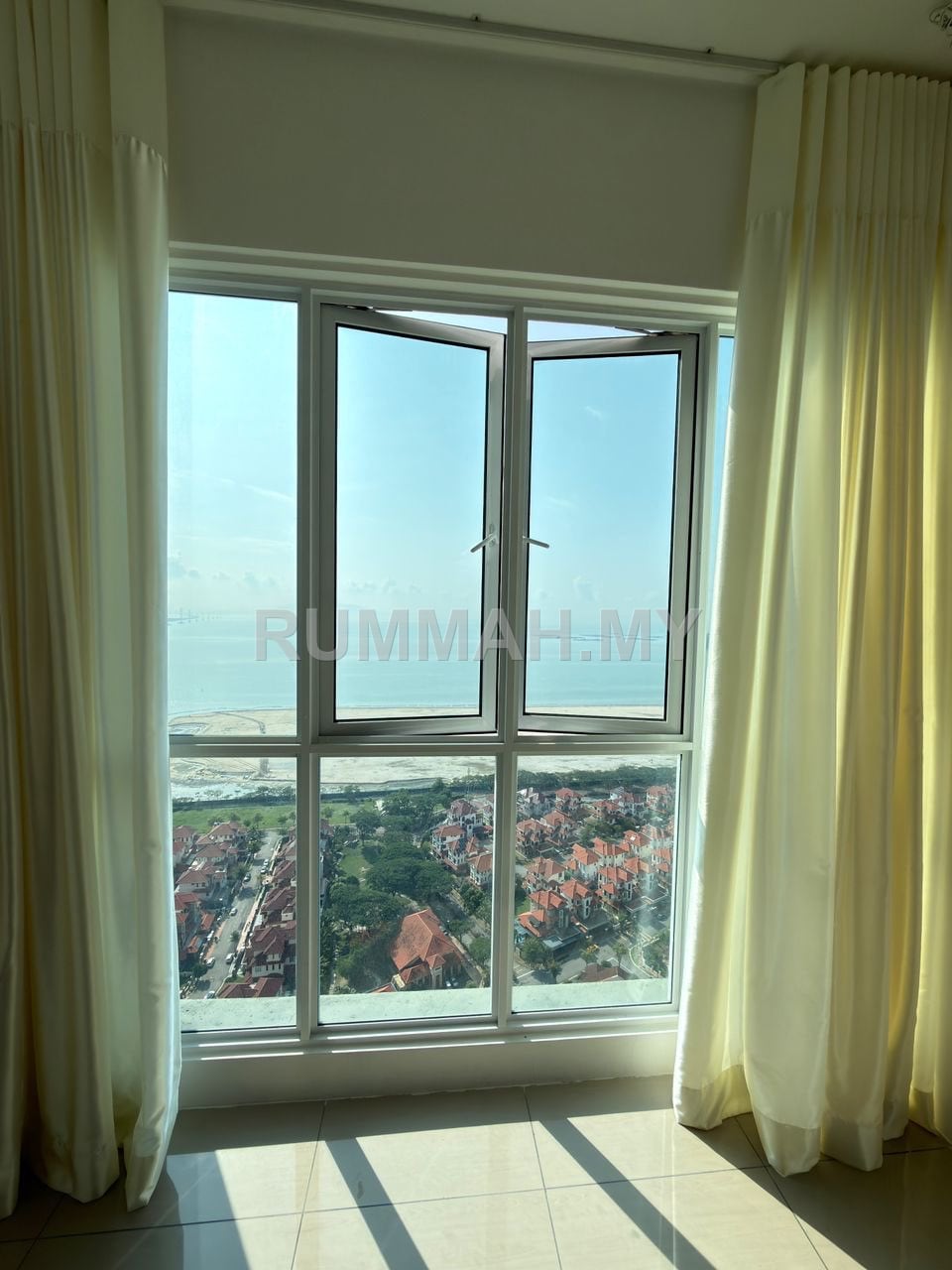 condo in Batu Uban, Penang — photo 7