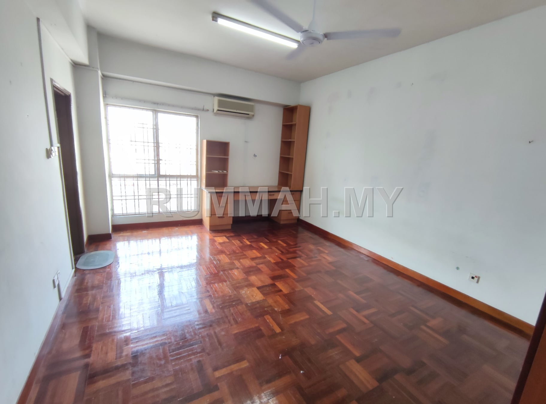 condo in Bandar Sunway, Selangor — photo 3