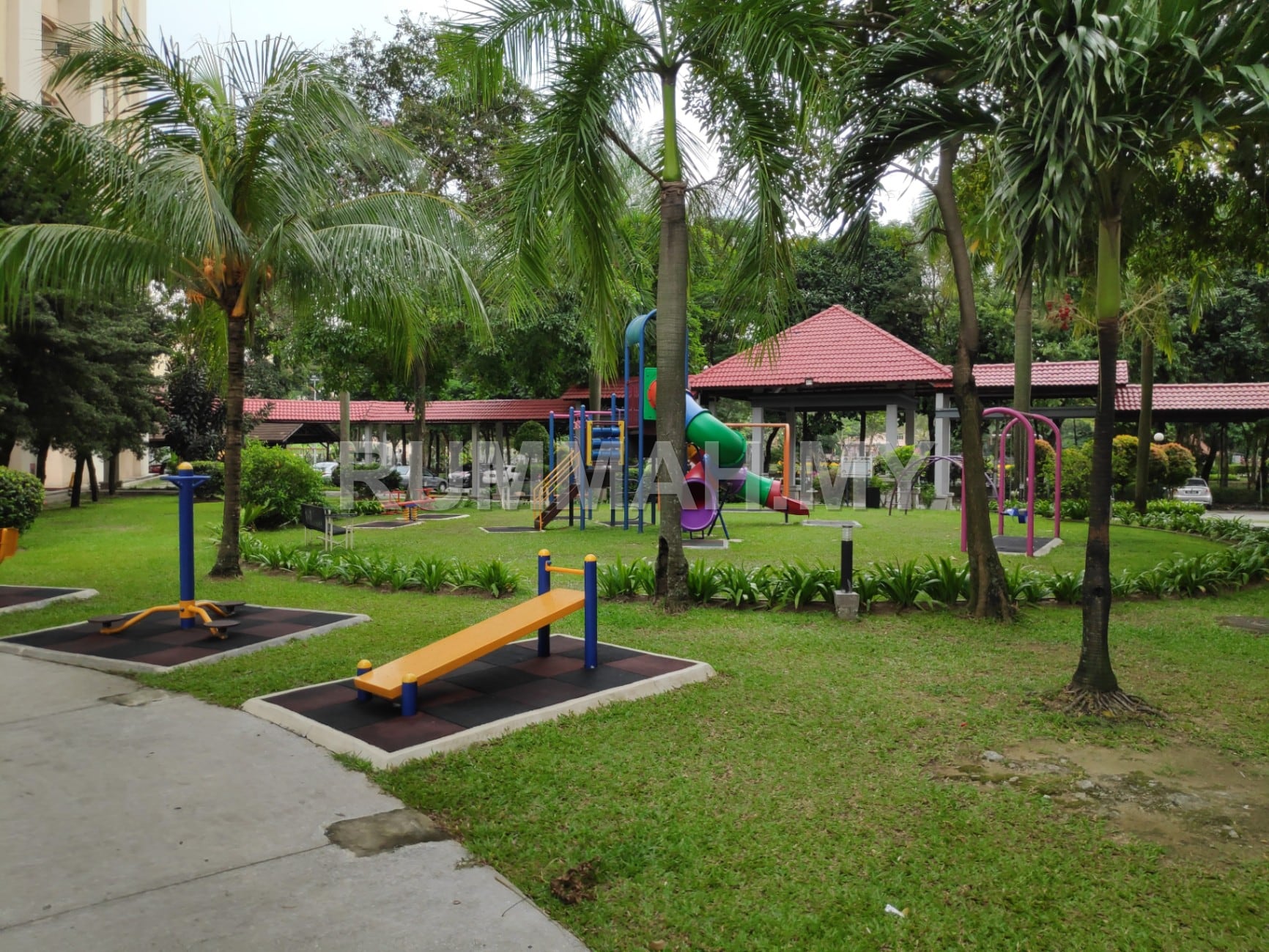 condo in Bandar Sunway, Selangor — photo 7