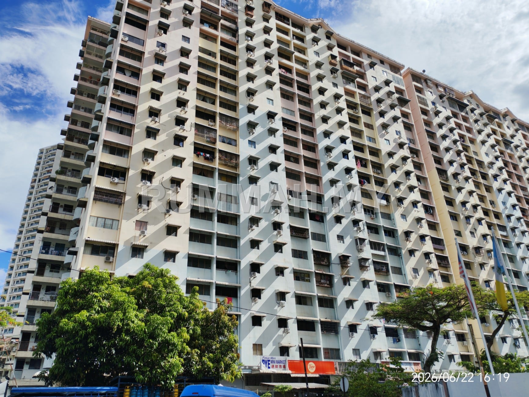 condo in Relau, Penang — photo 5
