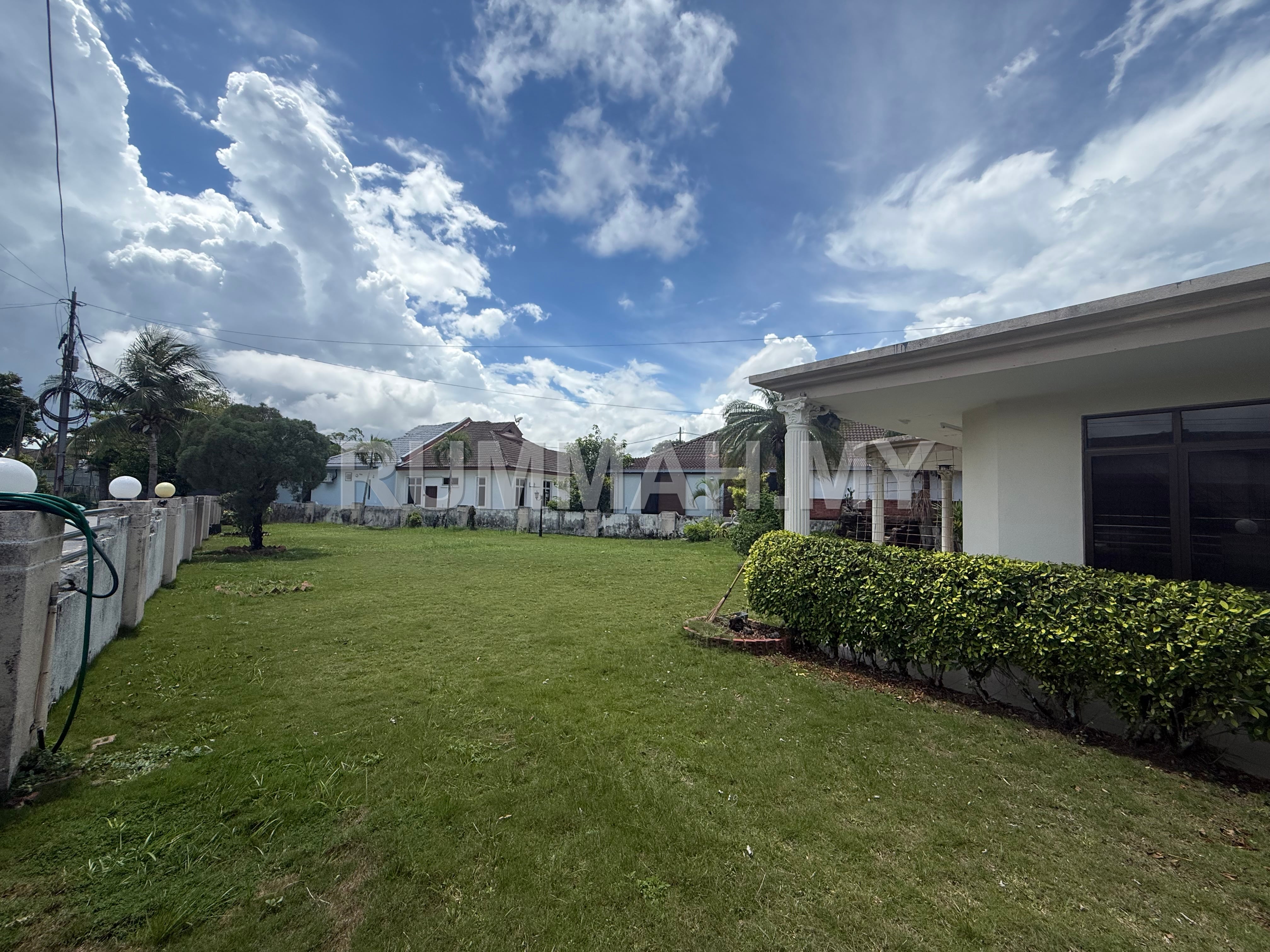 house in Bukit Minyak, Penang — photo 3