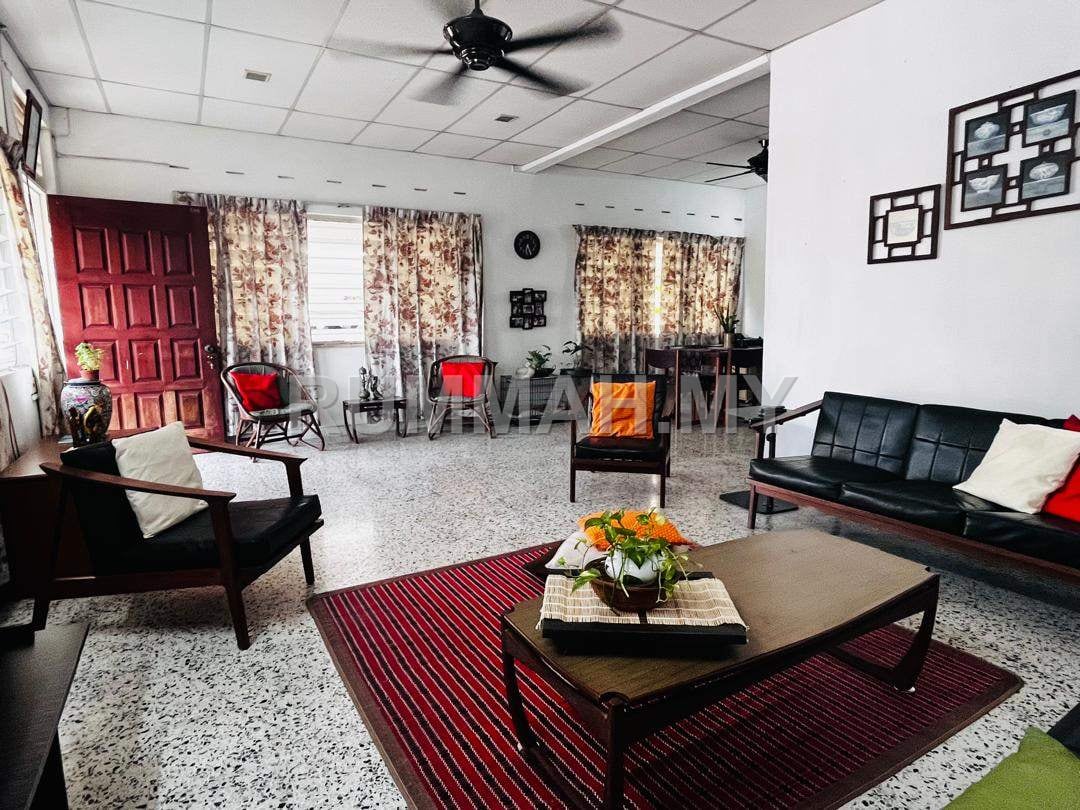 house in Jelutong, Penang — photo 2
