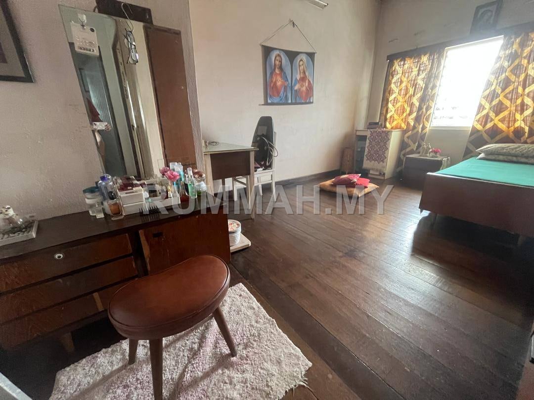 house in Jelutong, Penang — photo 5