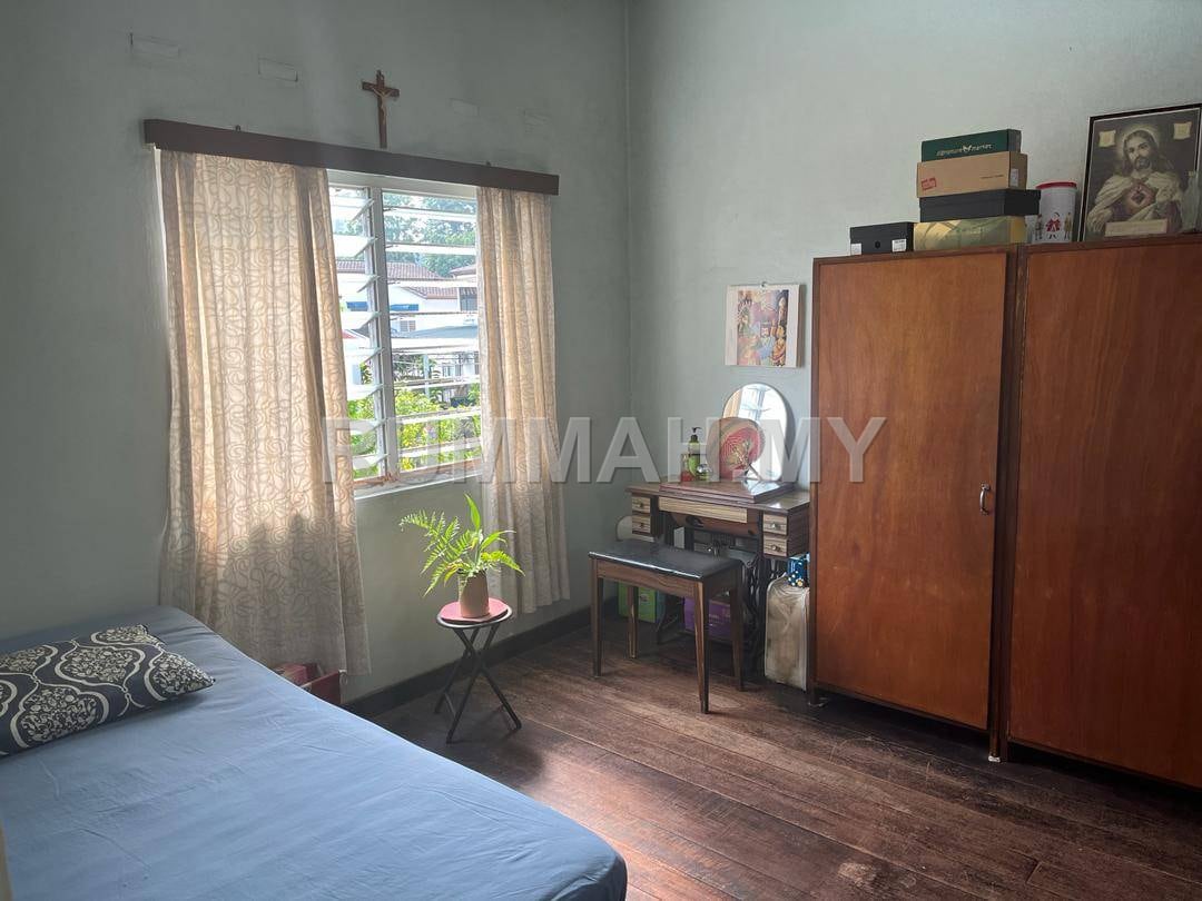house in Jelutong, Penang — photo 6