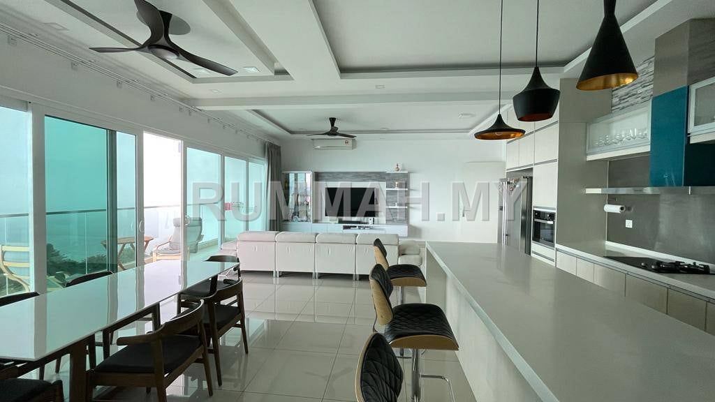 condo in Batu Maung, Penang — photo 2