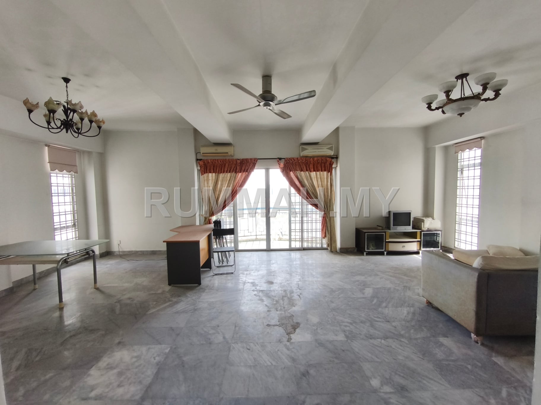 3-bedroom condo in Bandar Sunway, Selangor for sale - Ridzuan Condo, Below Market Non Bumi, 1468sqft Corner unit, Bandar Sunway PJS10