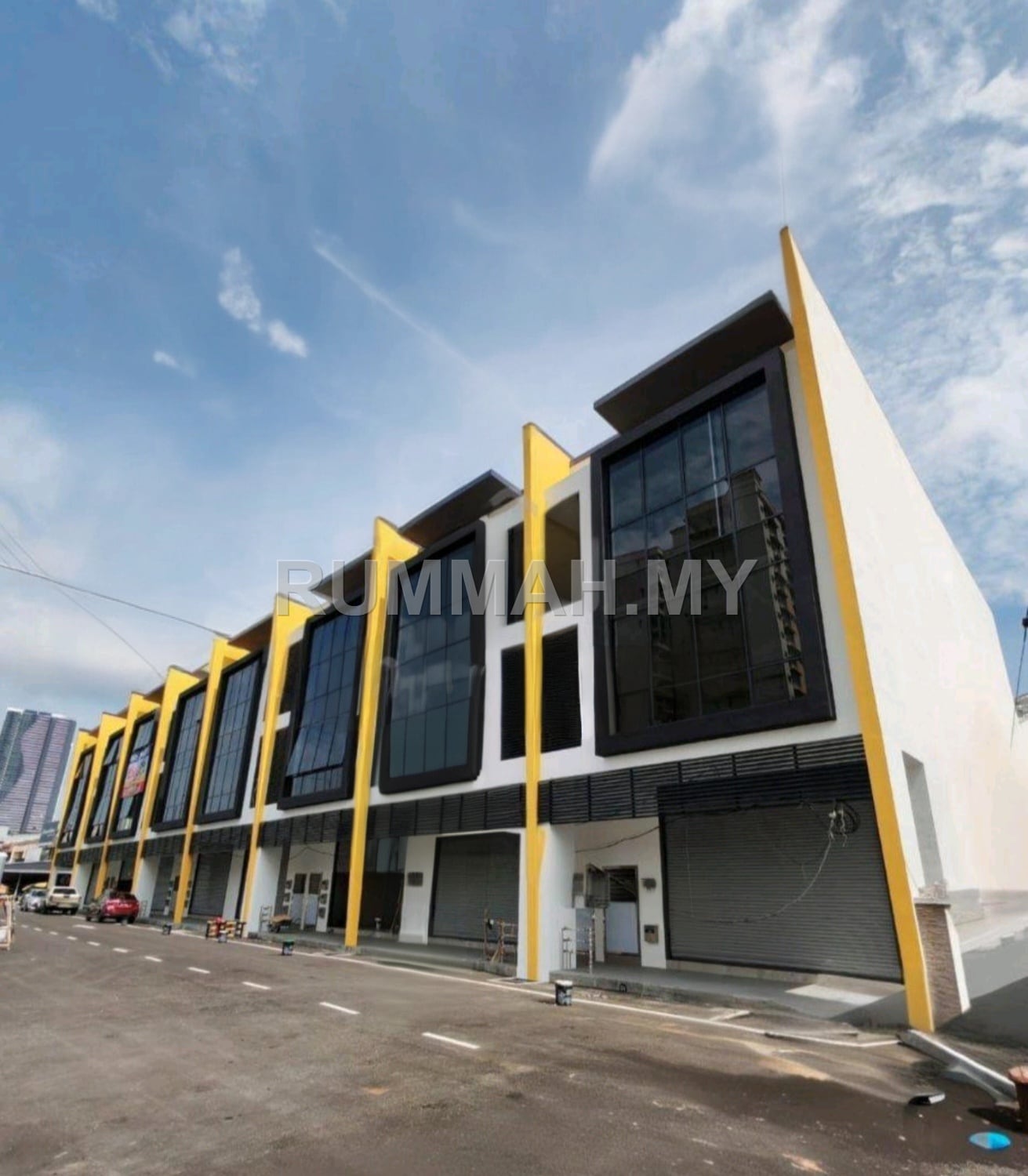 commercial in Bukit Jambul, Penang for rent - 3-Storey Shop Office for Rent @ Bukit Jambul, Penang | Private Lift
