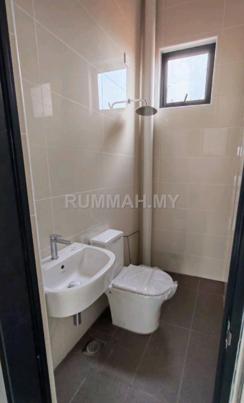 commercial in Bukit Jambul, Penang — photo 5
