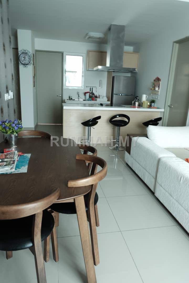 condo in Batu Maung, Penang — photo 2