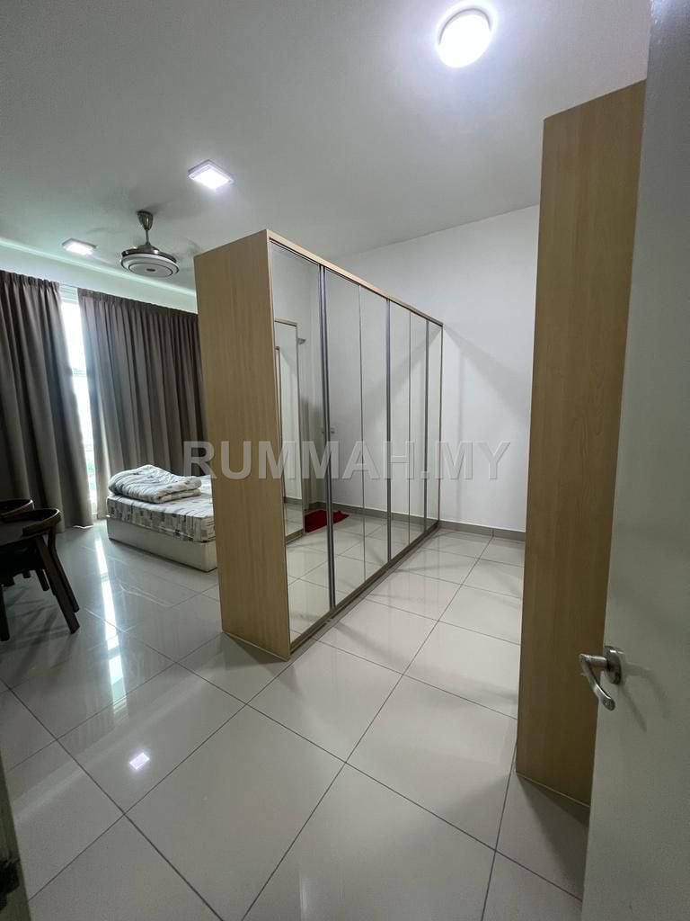 condo in Batu Maung, Penang — photo 4