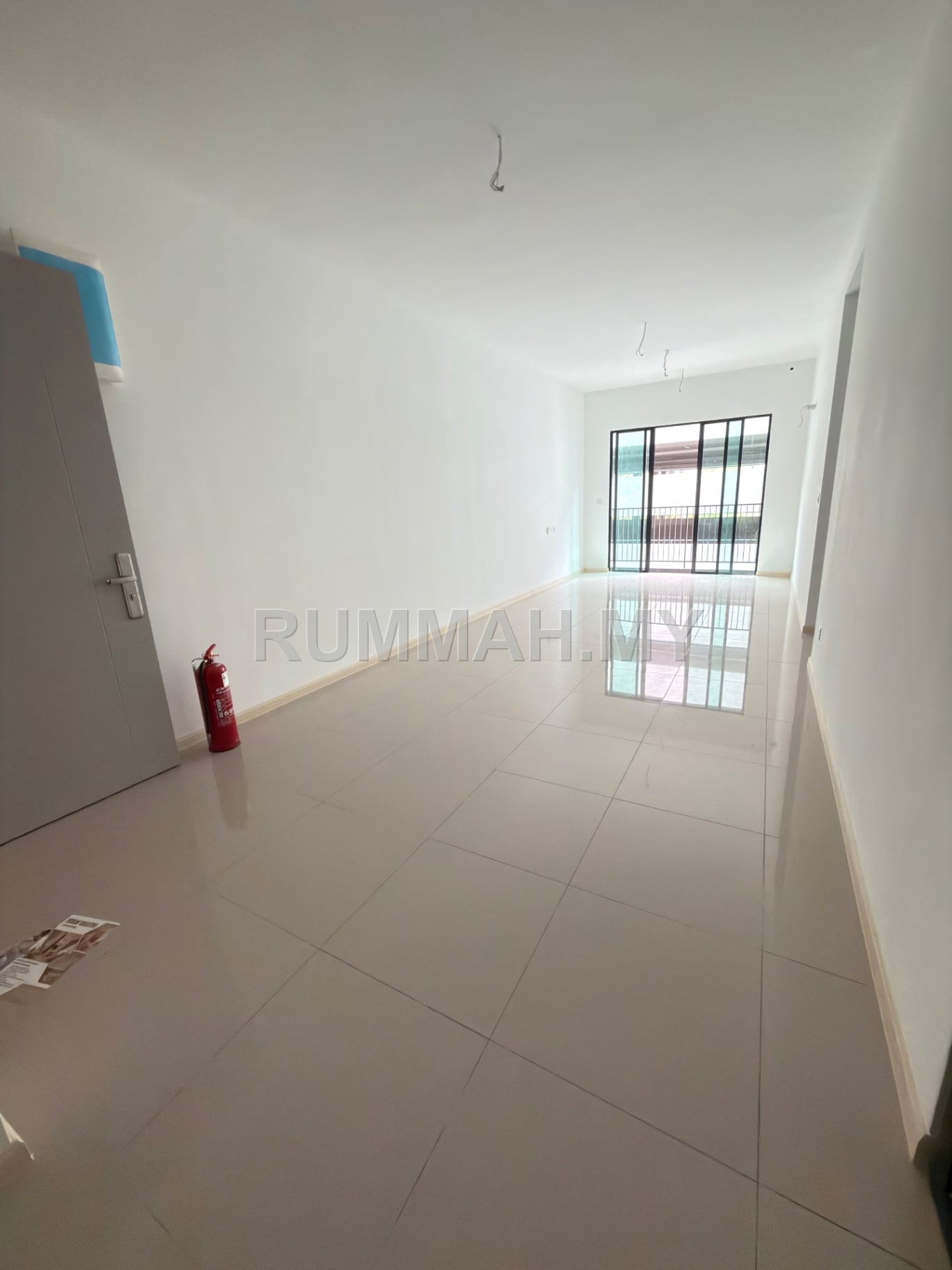 condo in Teluk Kumbar, Penang — photo 4