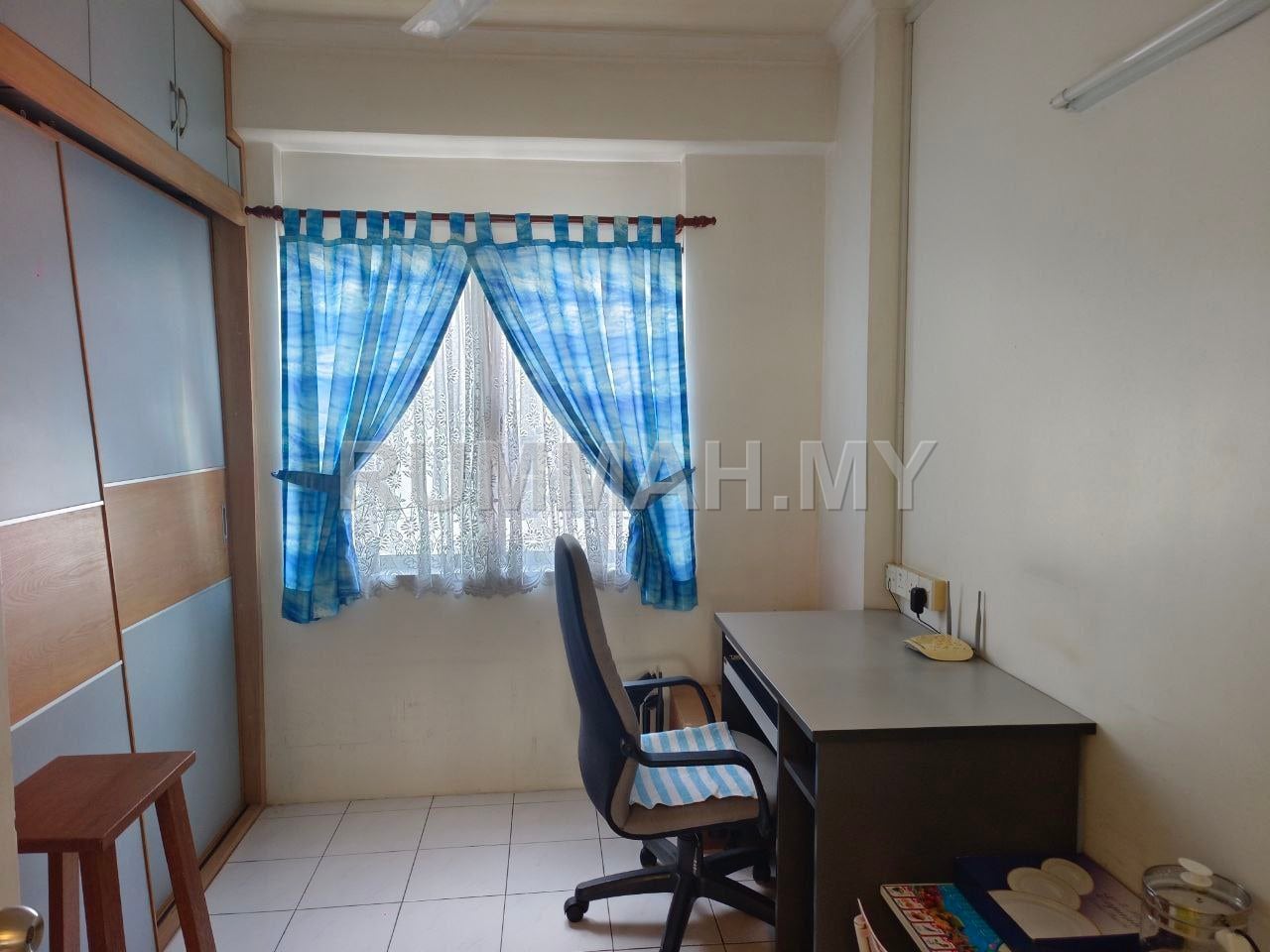 condo in Relau, Penang — photo 7