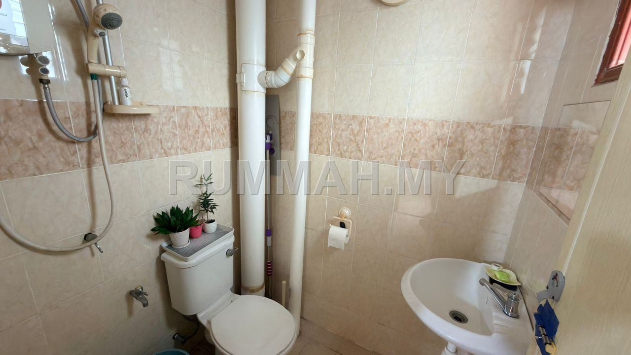 condo in Sungai Pinang, Penang — photo 6