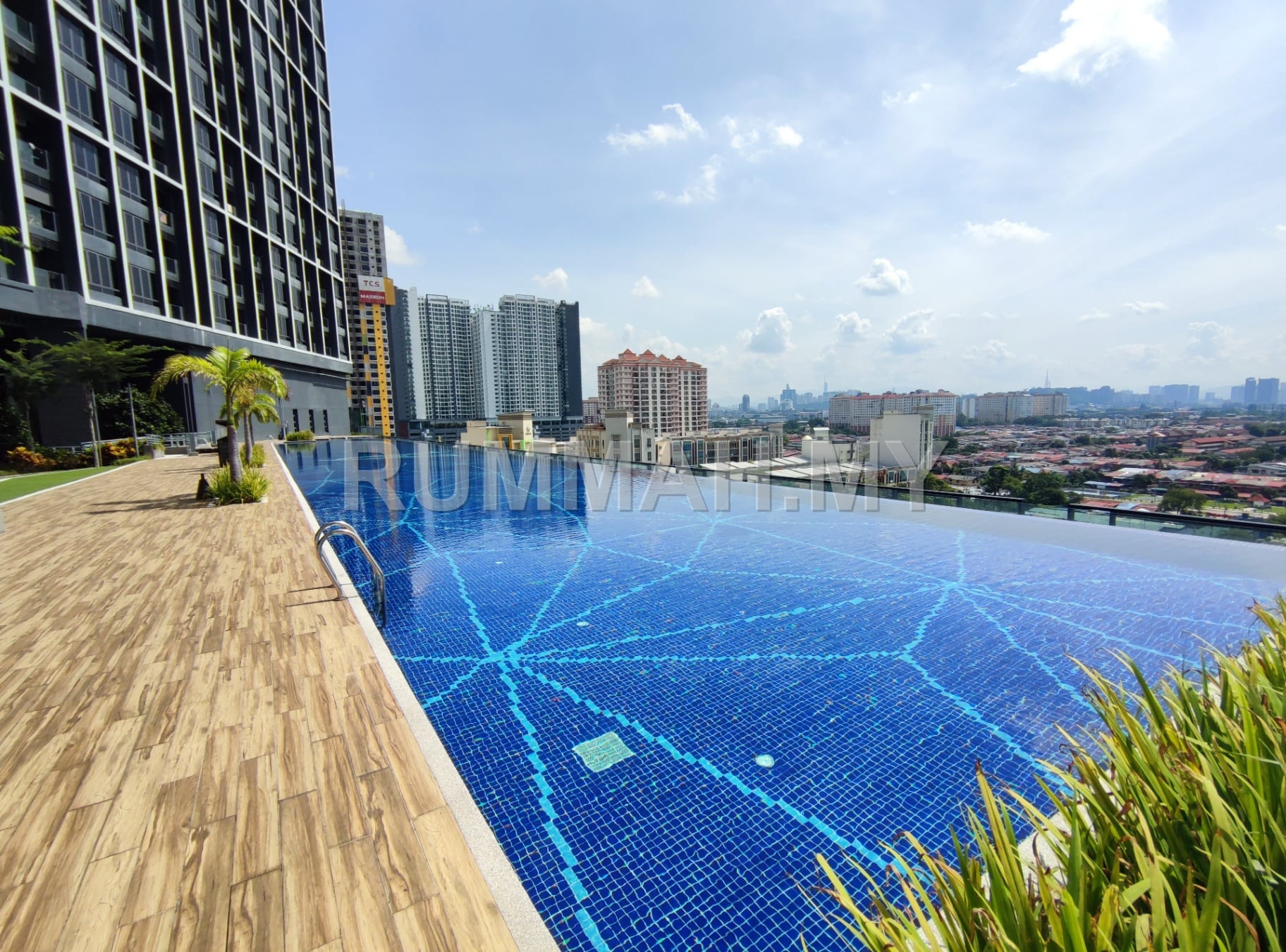 condo in Petaling Jaya, Selangor — photo 6