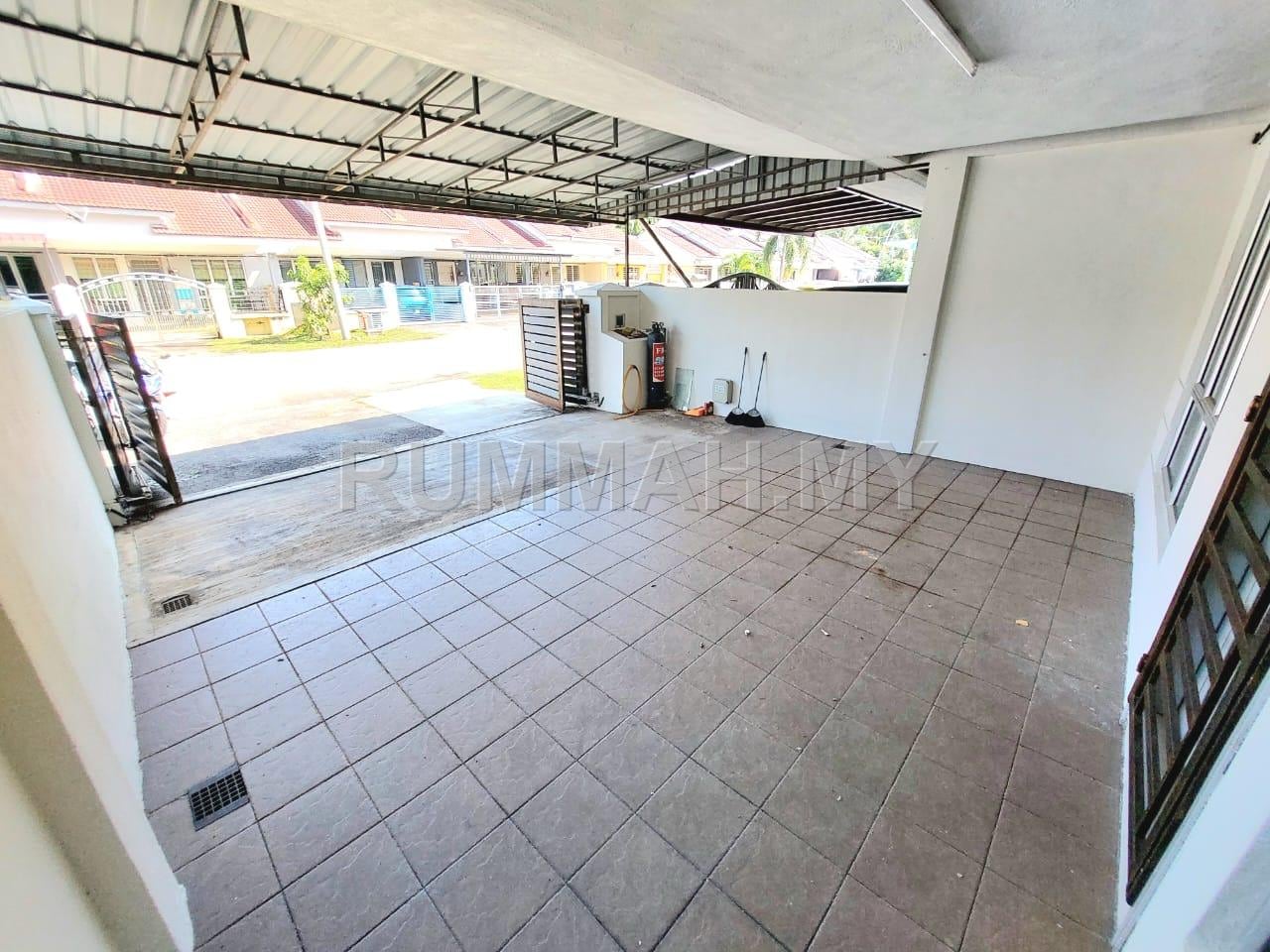 house in Dengkil, Selangor — photo 5