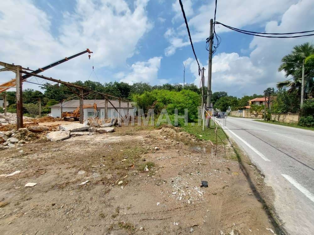 land in Sungai Buloh, Selangor — photo 2