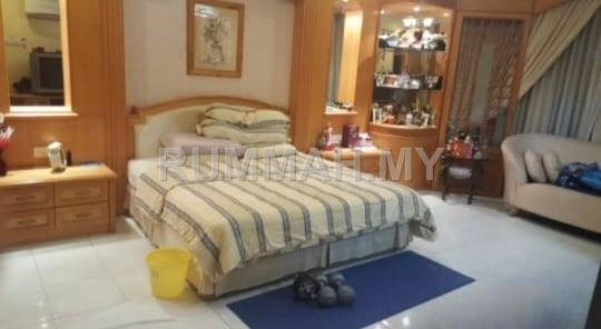 condo in Pulau Tikus, Penang — photo 4