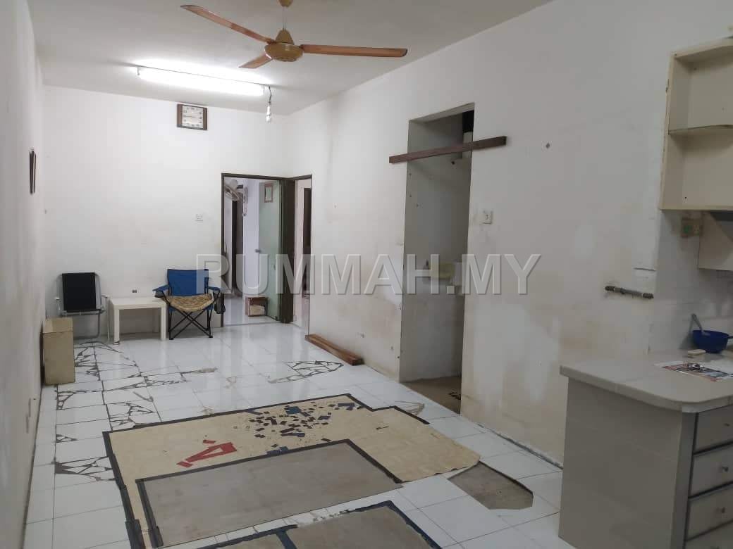 condo in Paya Terubong, Penang — photo 5