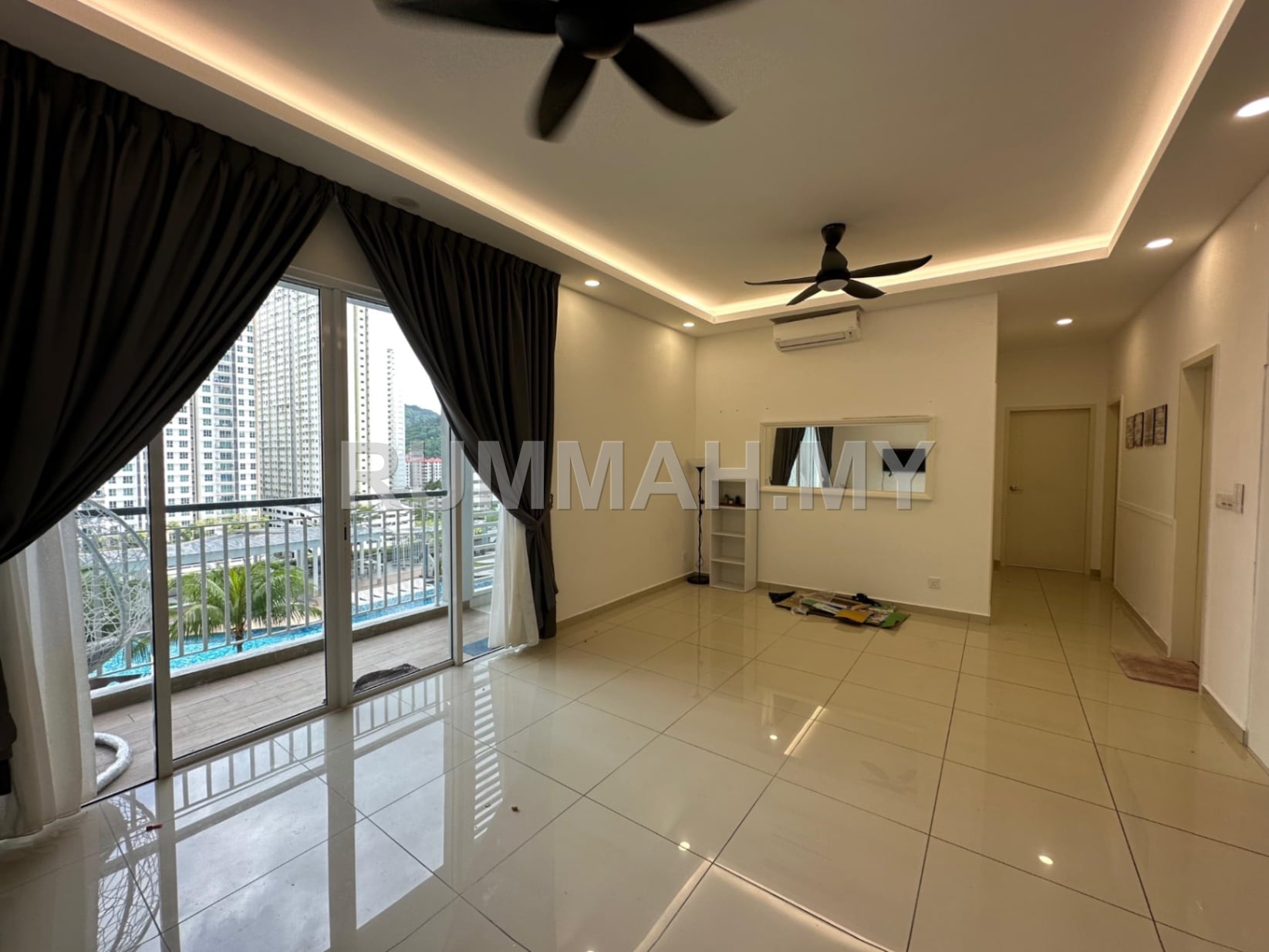 Imperial Grande @ Sungai Ara, Pool View, 2 CP