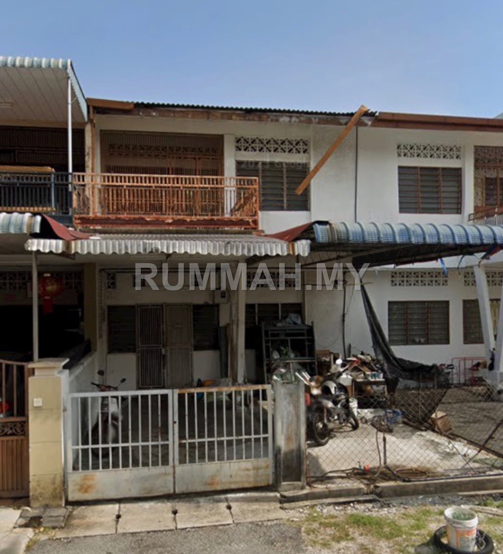 4-bedroom house in Butterworth, Penang for sale - Taman Mawar 2-Storey Terrace 1300sf Bare Unit Butterworth 