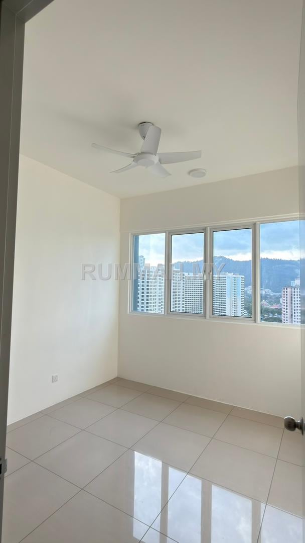 condo in Gelugor, Penang — photo 4