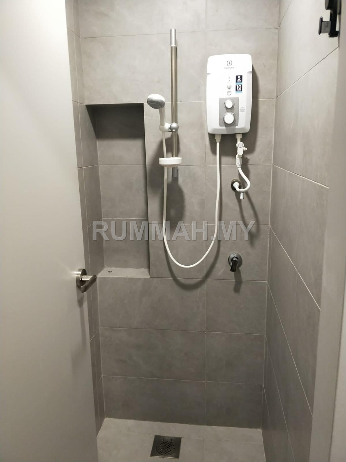 condo in Batu Kawan, Penang — photo 3