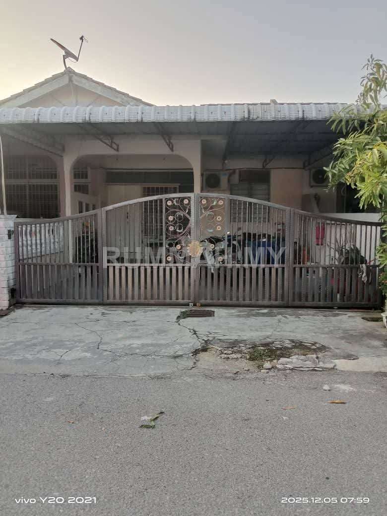 3-bedroom house in Penaga, Penang for sale - Rumah Teres Setingkat @ Taman Penaga