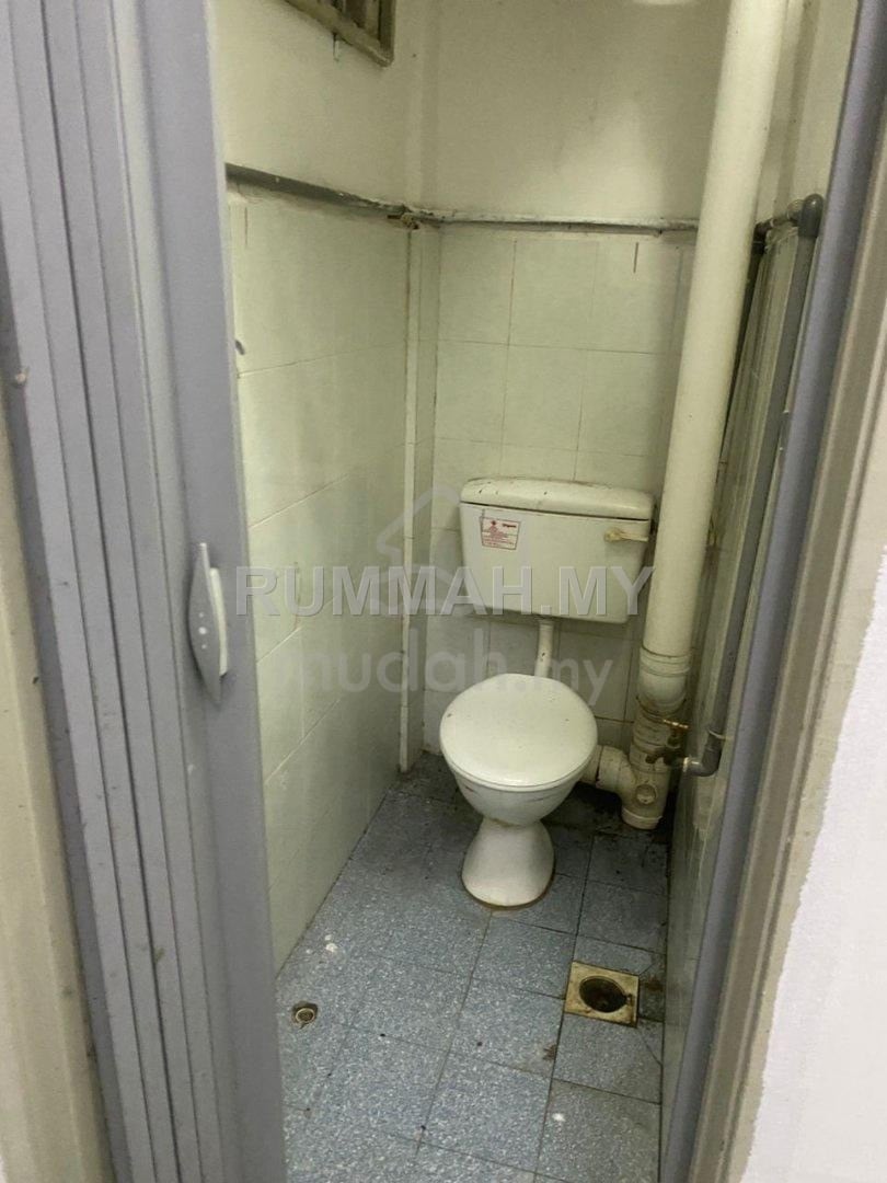 condo in Sungai Bakap, Penang — photo 4