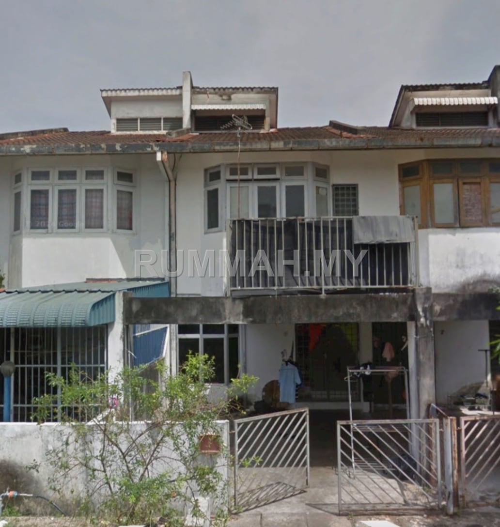 3-bedroom house in Perai, Penang for sale - Taman Nagasari 2-Storey Terrace 896sf Perai