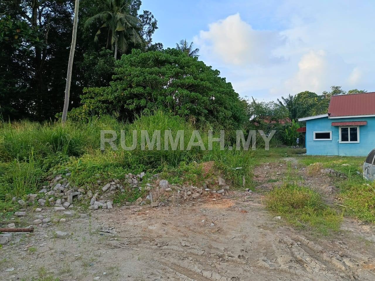 land in Balik Pulau, Penang — photo 2