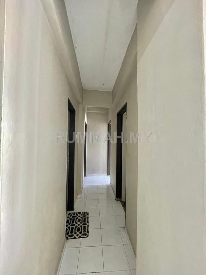 condo in Teluk Air Tawar, Penang — photo 5
