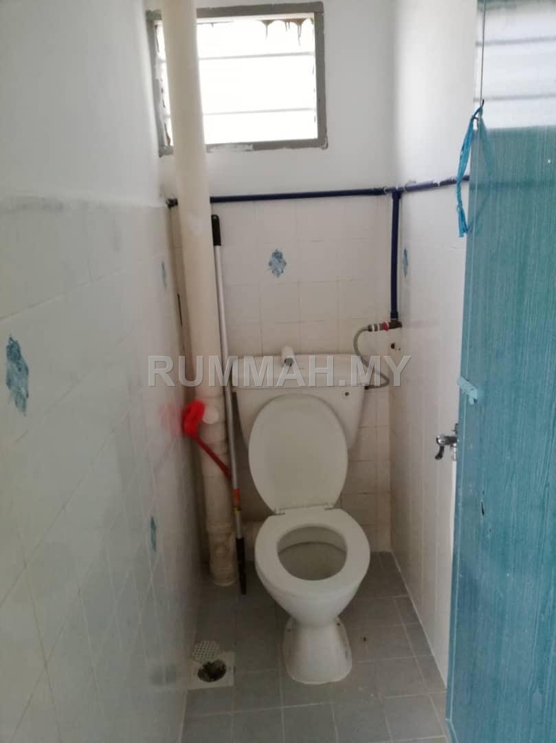 condo in Sungai Dua Mainland, Penang — photo 4