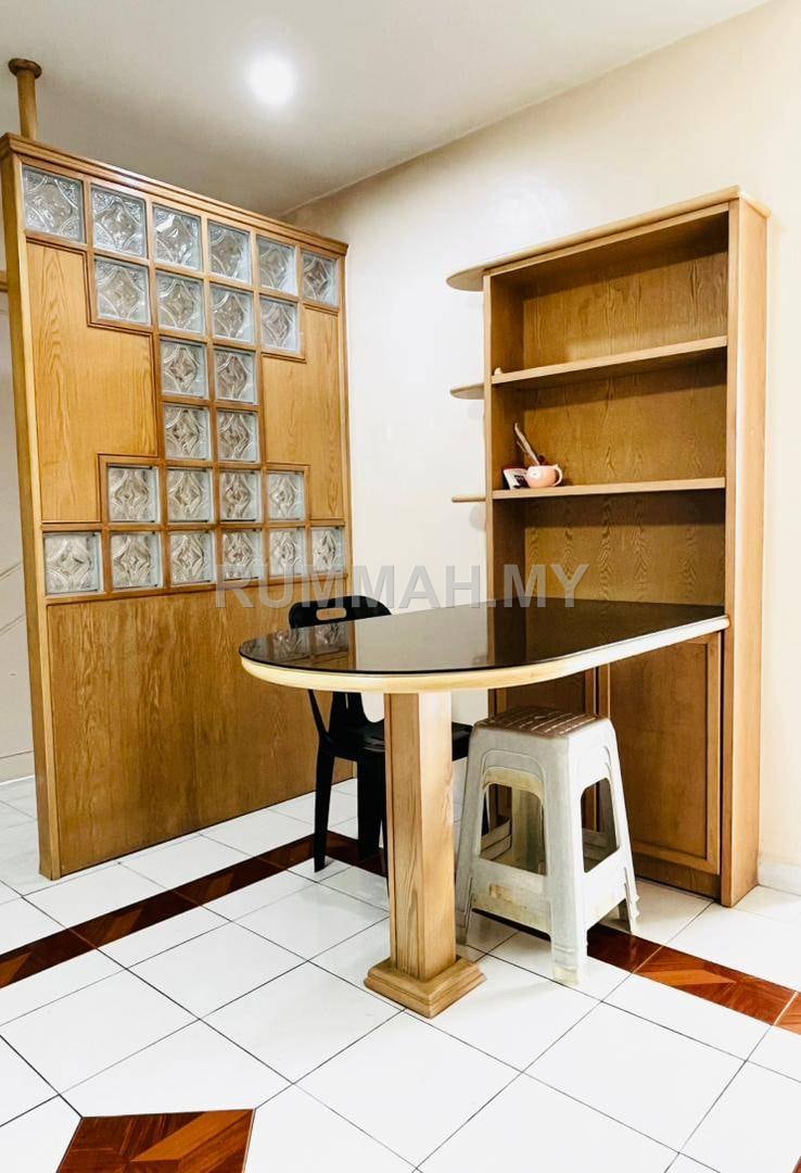 condo in Gelugor, Penang — photo 7