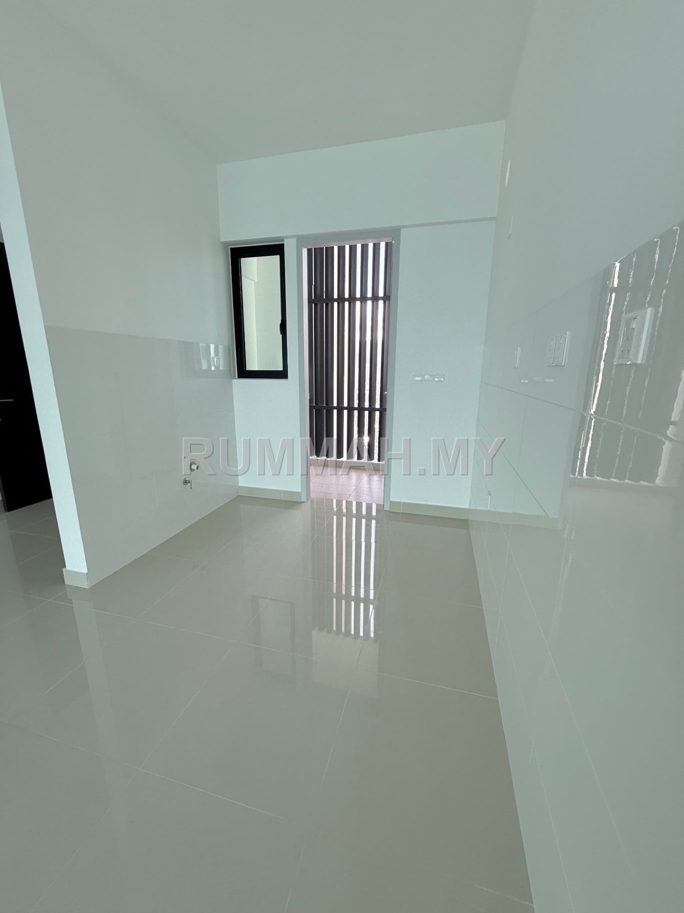 condo in Gelugor, Penang — photo 6